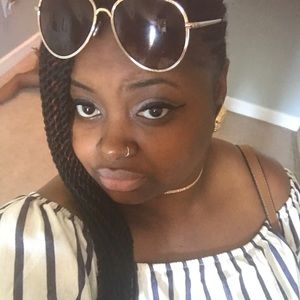 Meet your Posher, Sonya