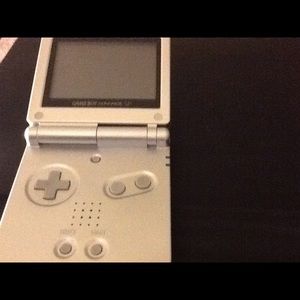 Barely Used Nintendo Gameboy Advance SP