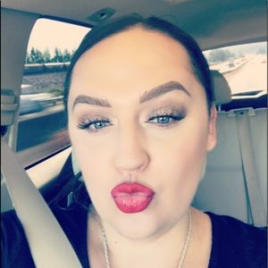 Meet your Posher, Cedar