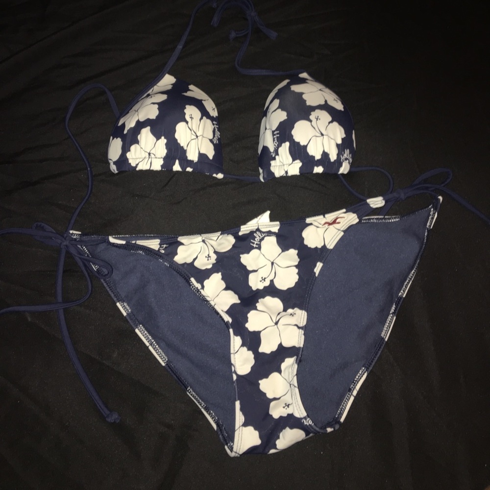 String bikini