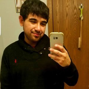 Meet your Posher, Javier