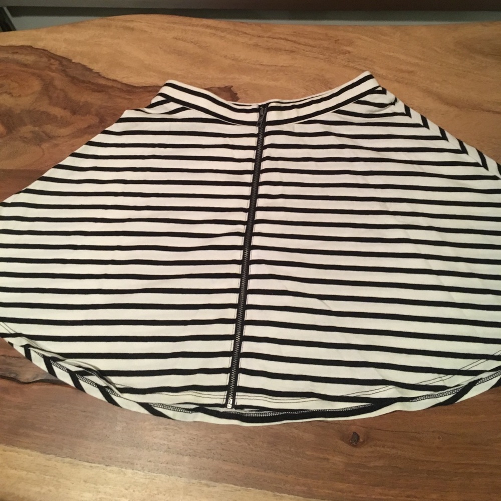 American eagle skirt