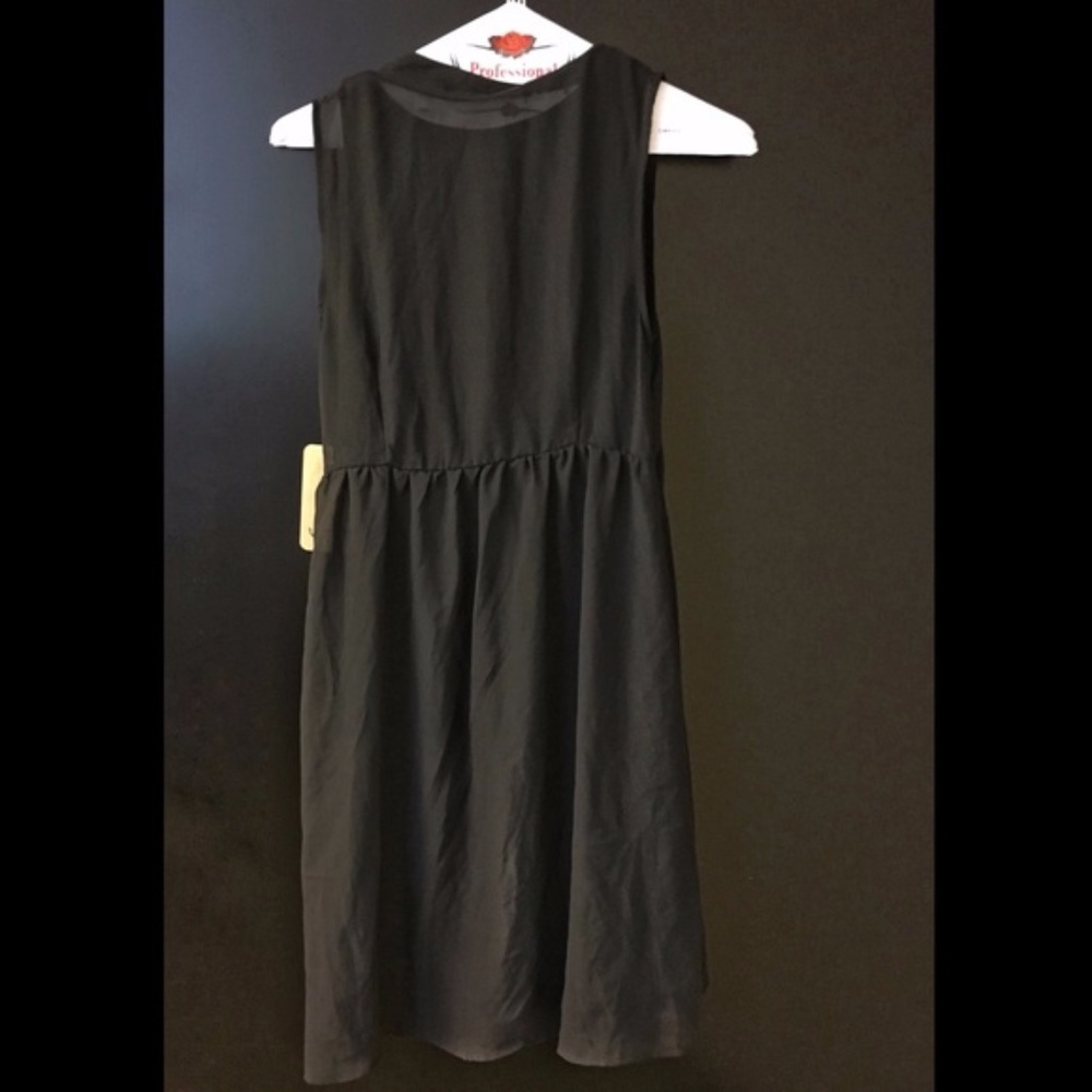 Threads 4 Thought Hannah Dress - Size XS - Black - Picture 6 of 8