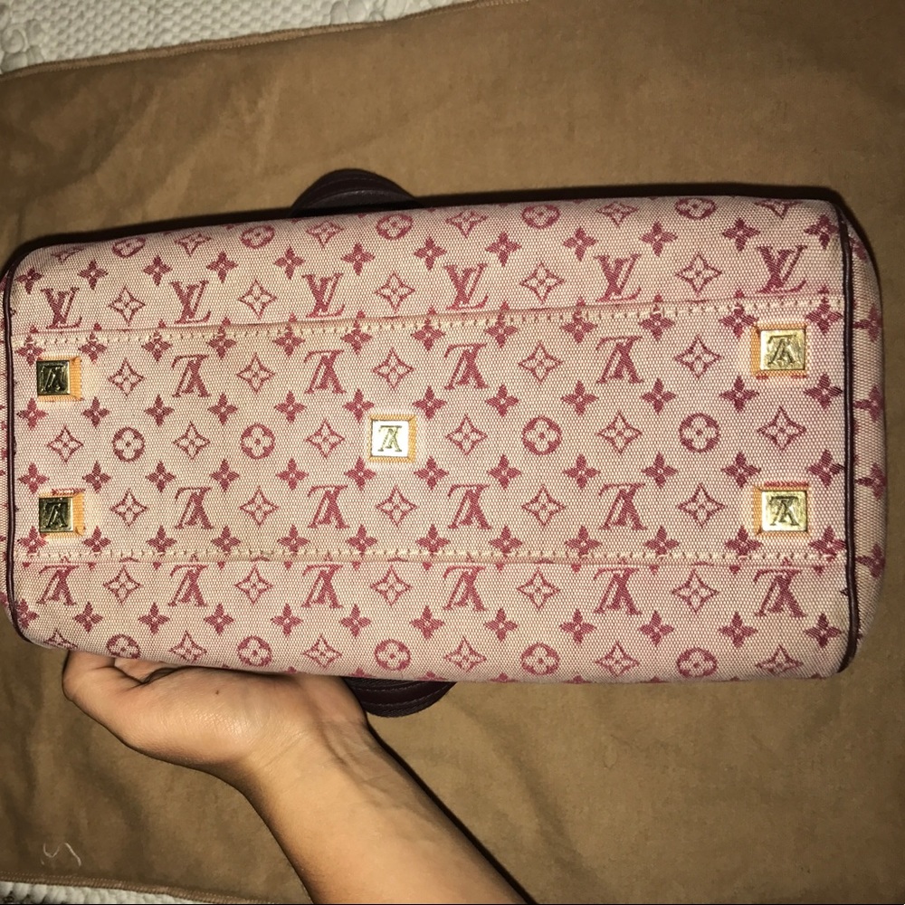Authentic Louis Vuitton Josephine pm - Picture 4 of 8