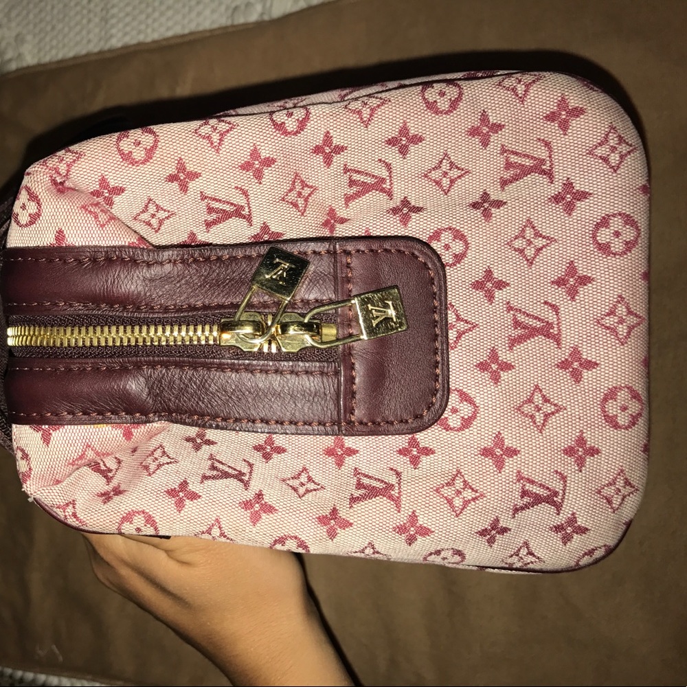 Authentic Louis Vuitton Josephine pm - Picture 5 of 8