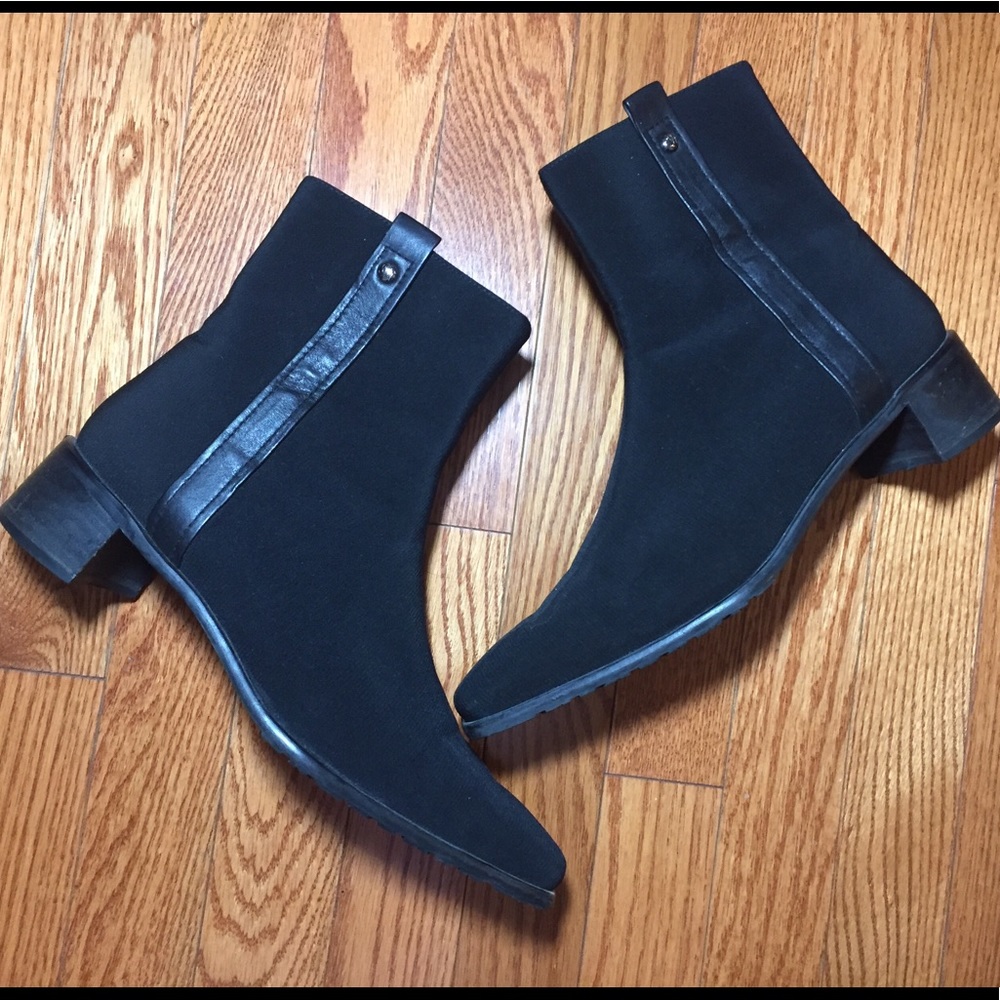 Stuart Weitzman Black Ankle Boots size 9M