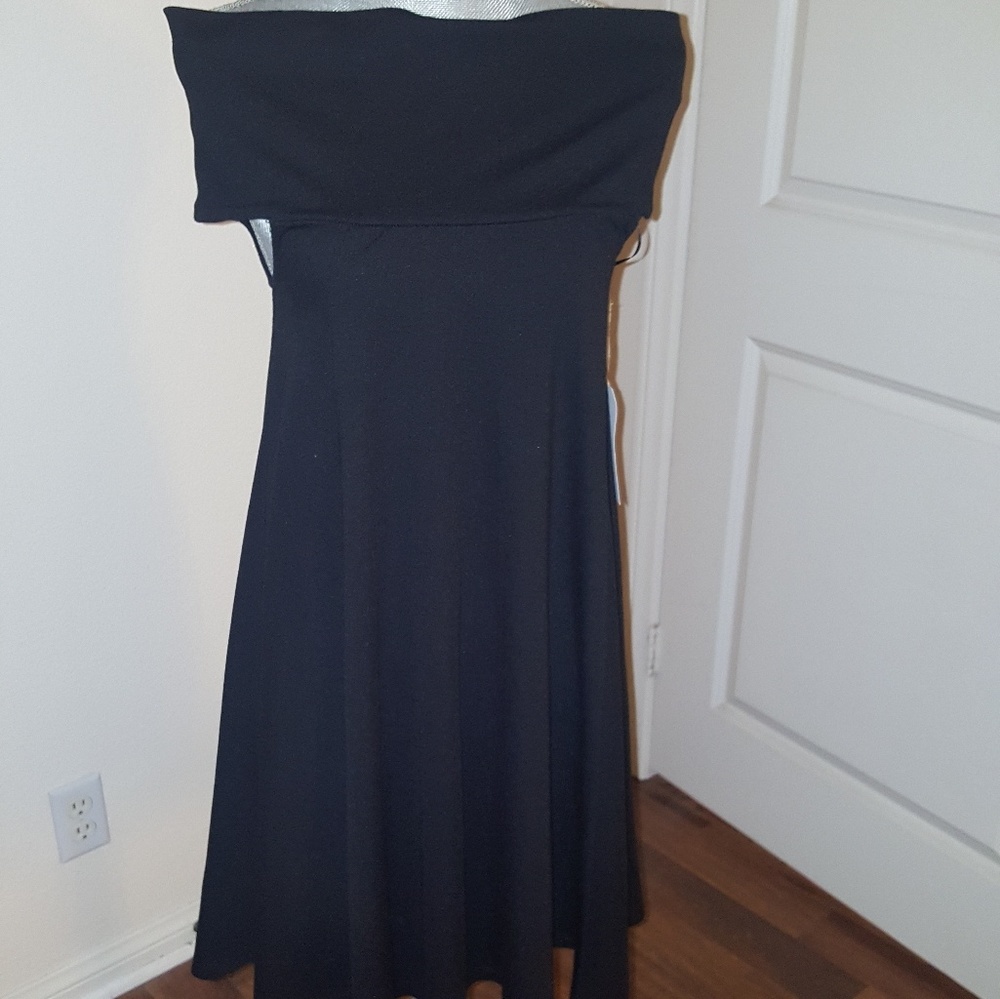 🚫SOLD🚫 LEiTH black dress