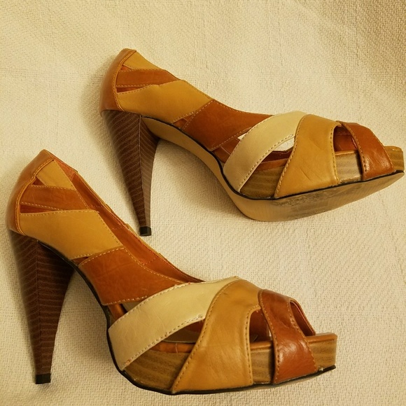 Michael Antonio multi-color platform heels - Picture 3 of 5