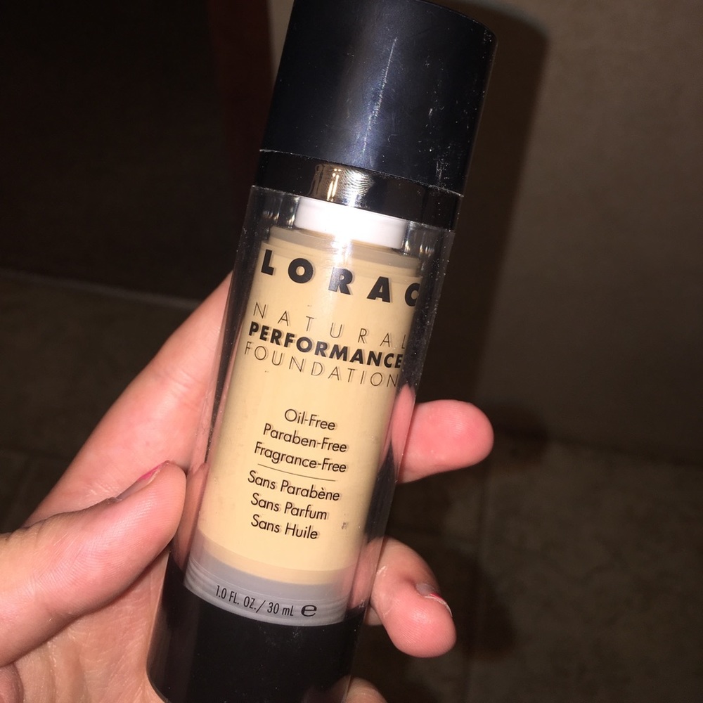 Lorac Natural Performance Foundation 02