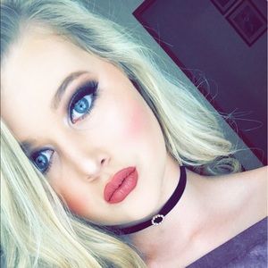 Meet your Posher, Kelsie