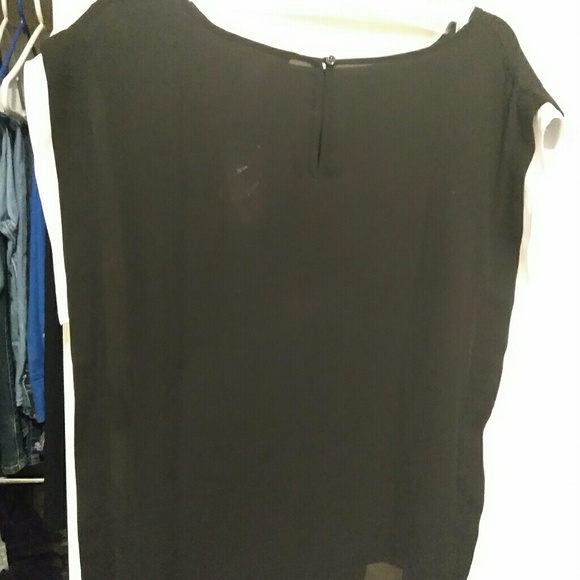 Shirt - Picture 2 of 4