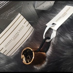 Johnny Loves Rosie Gold Bar Hair Tie