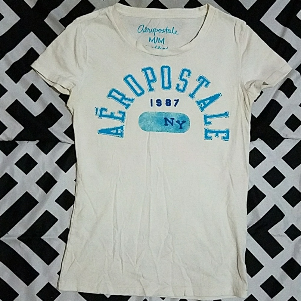Aeropostale t shirt