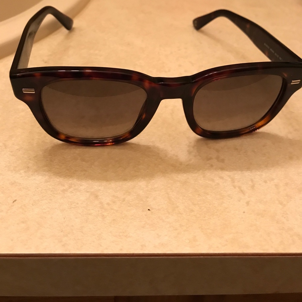 Gucci Shades