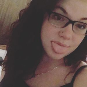 Meet your Posher, Hailey