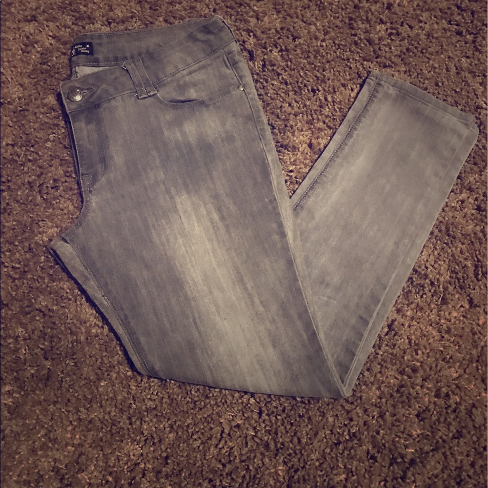 Juniors LEI skinny jeans