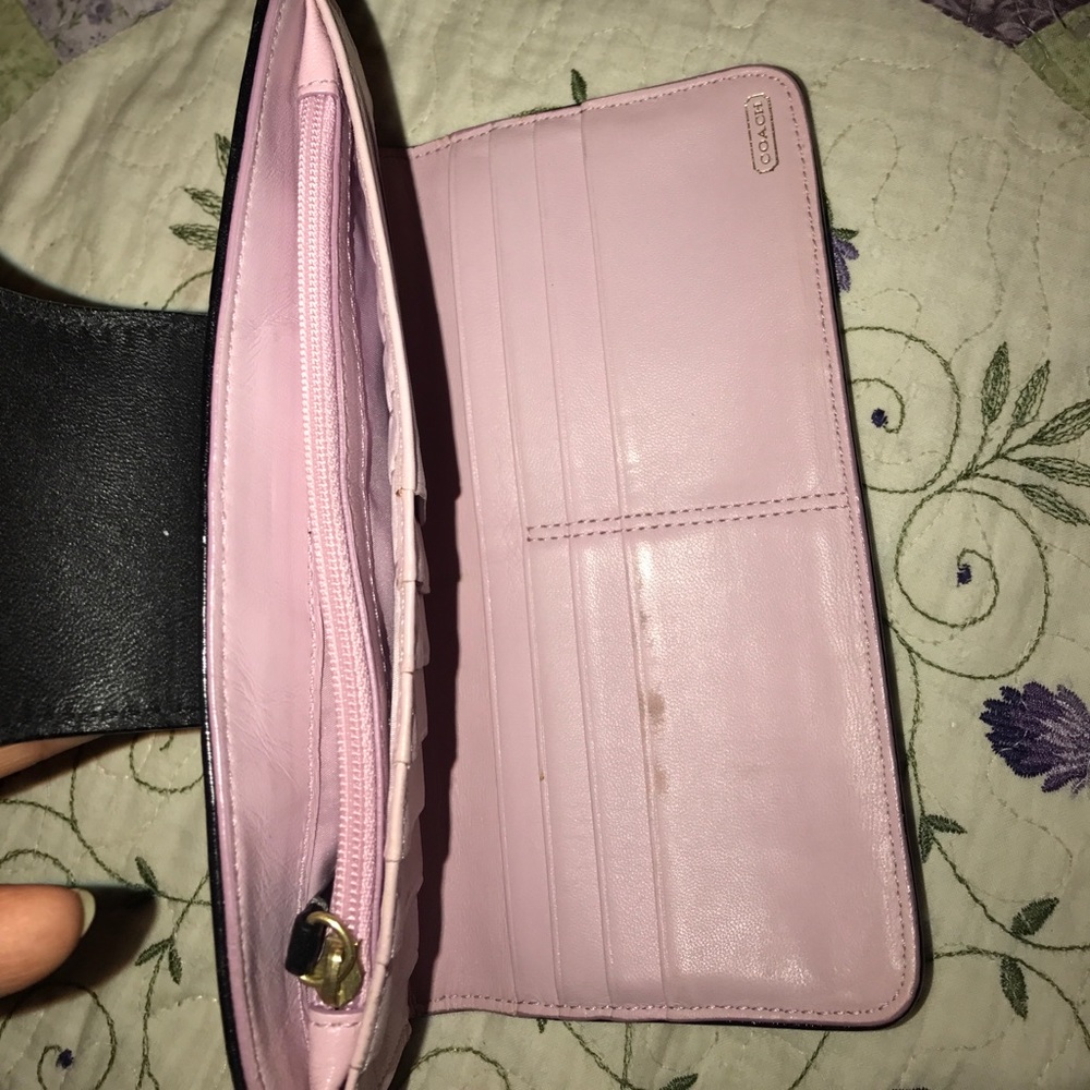 Coach Wallet - Picture 3 of 3