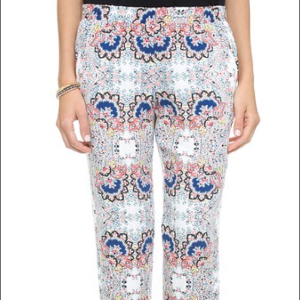 NWT Ella Moss Skinny Leg Soft pants