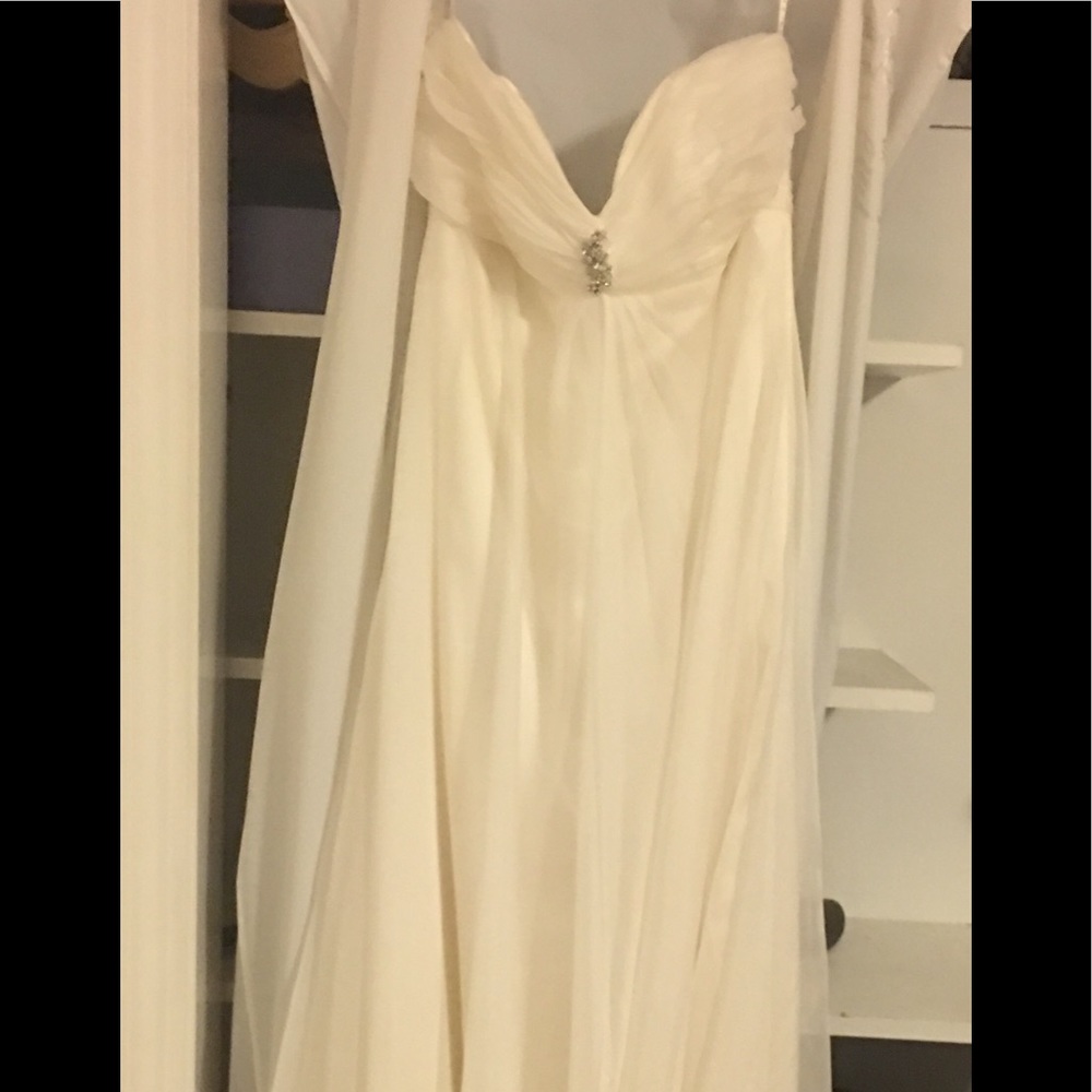 Davids Bridal wedding beach dress