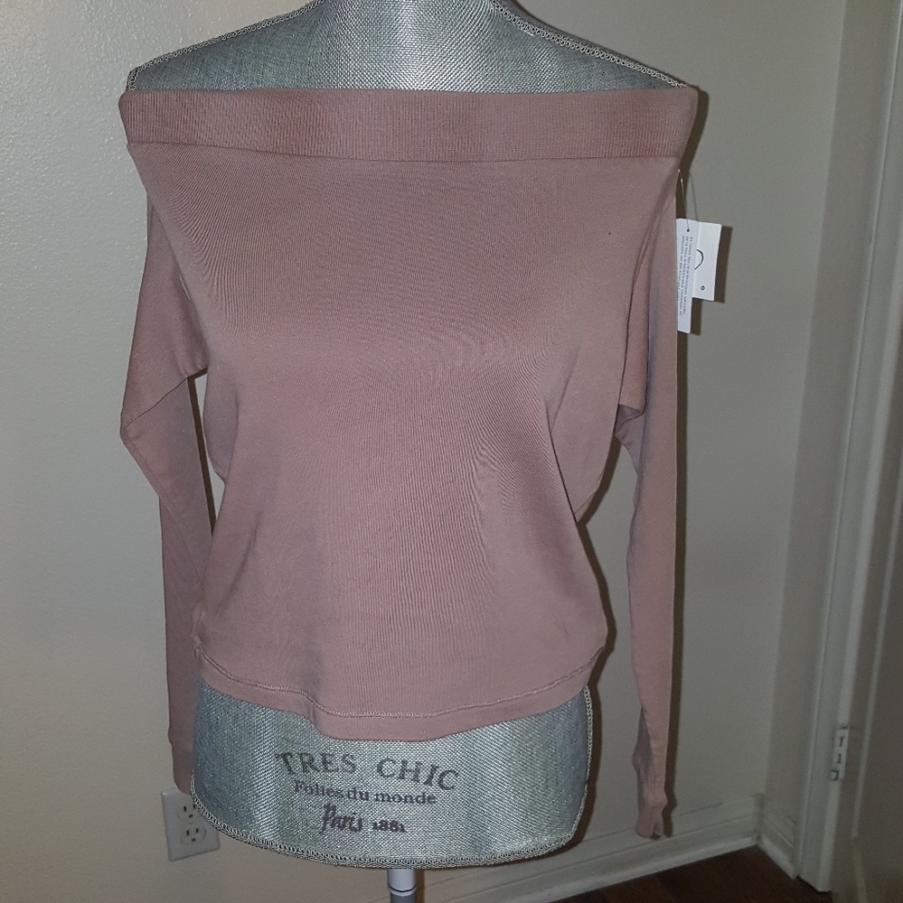 🚫SOLD🚫 BP. Off the shoulder top