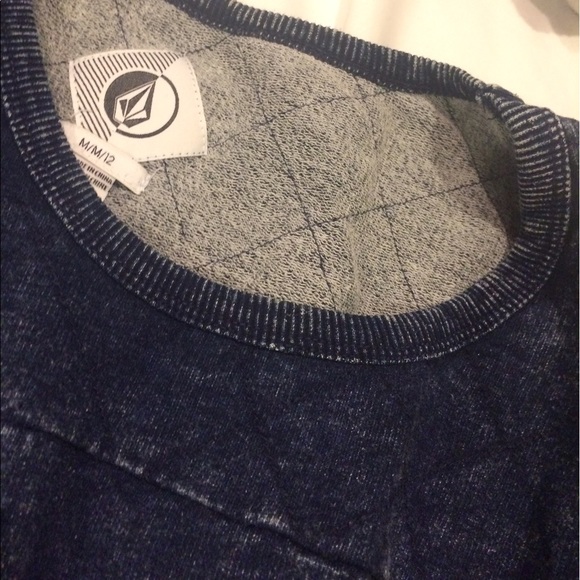 Volcom Long Sleeved Shirt - Picture 2 of 2