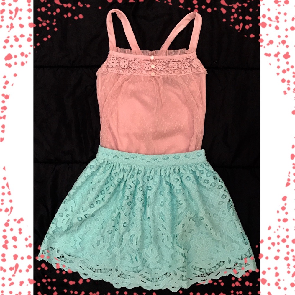 Sexy pale pink lace sleeveless top - Picture 2 of 3