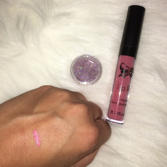 Tattoo Junkie lip paint in Bubble Gum - Picture 2 of 2