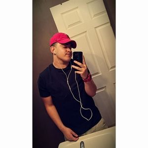 Meet your Posher, Julian