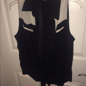 Forever 21 Black & White Button up