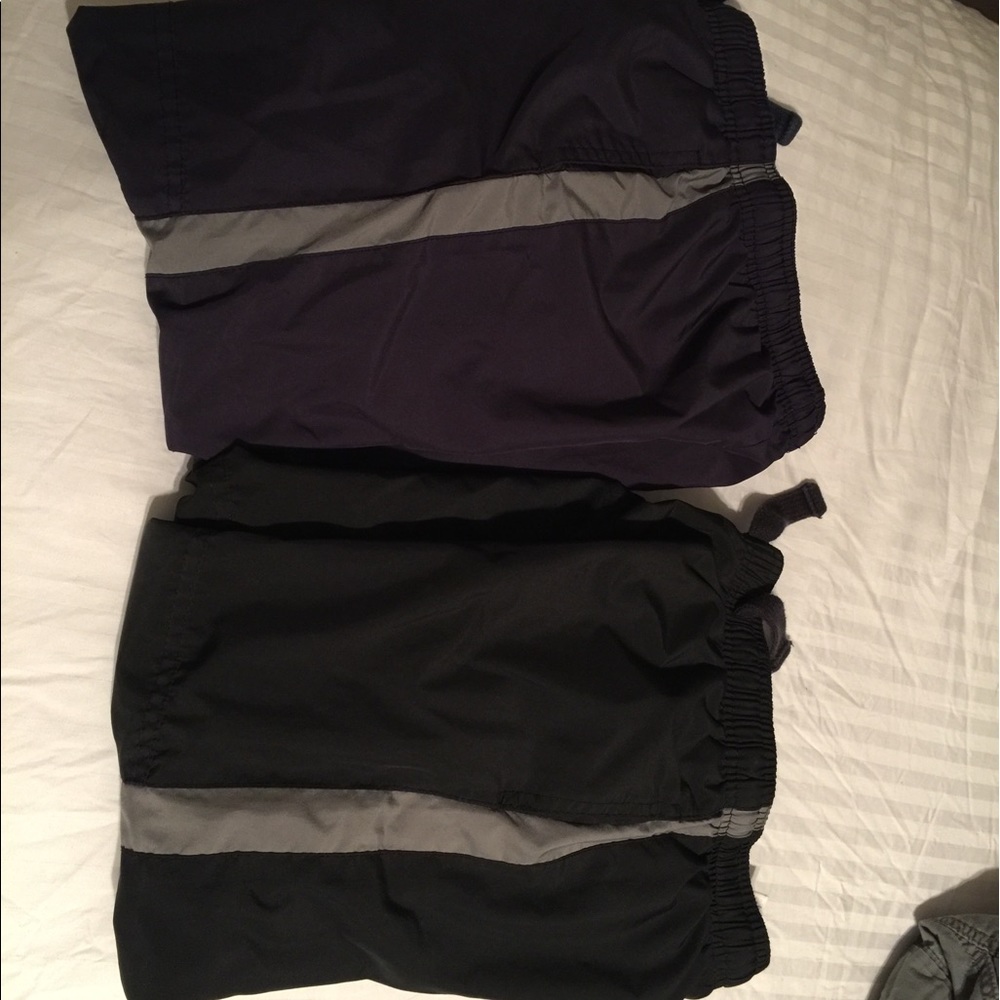 Bundle - Picture 2 of 3
