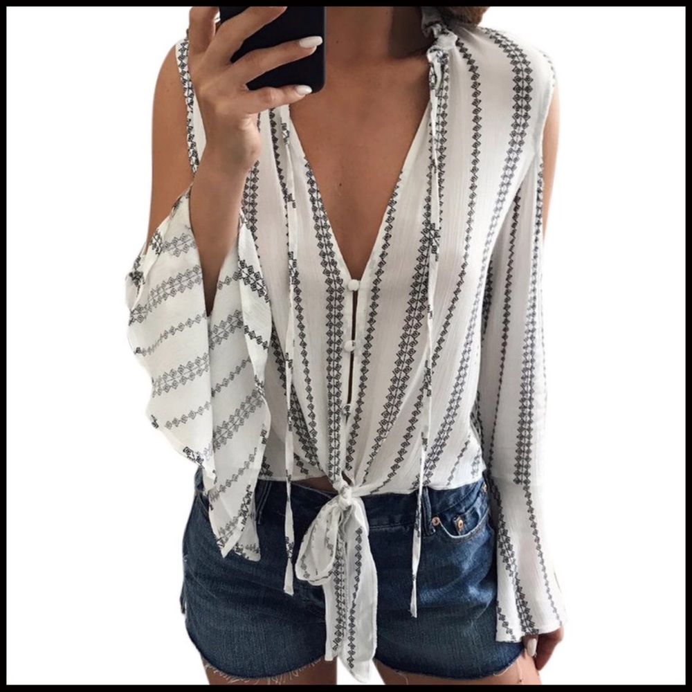 Ruffled Sleeve Blouse - Picture 2 of 8