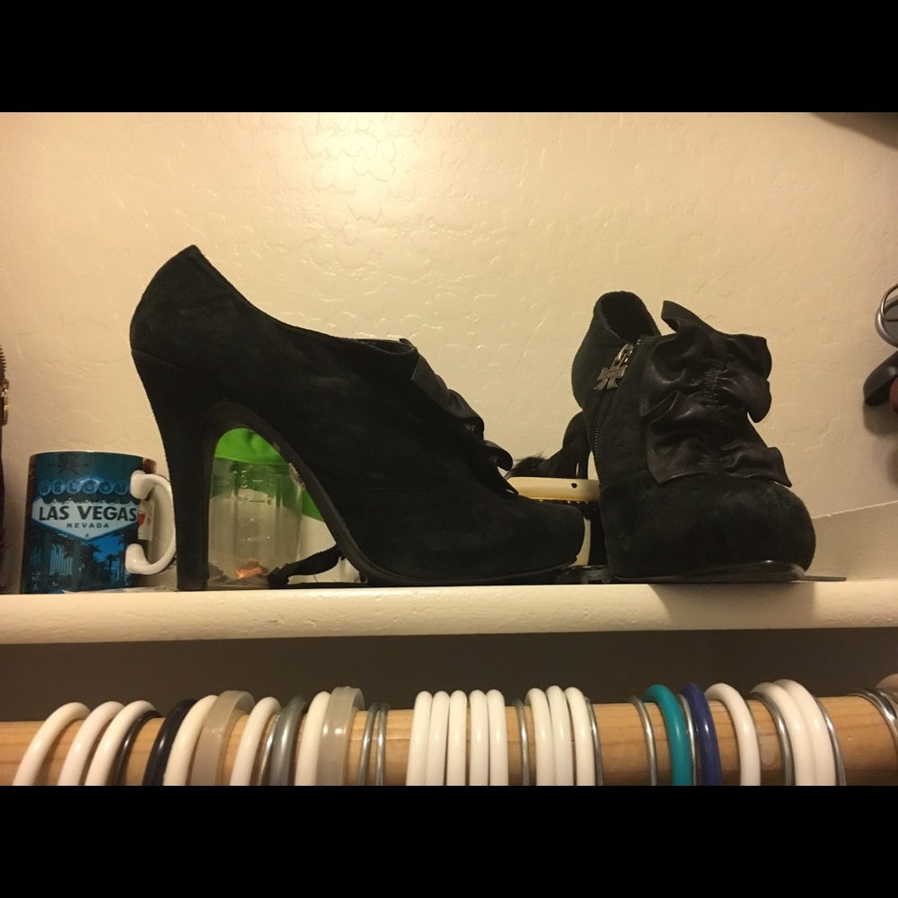 Black heels