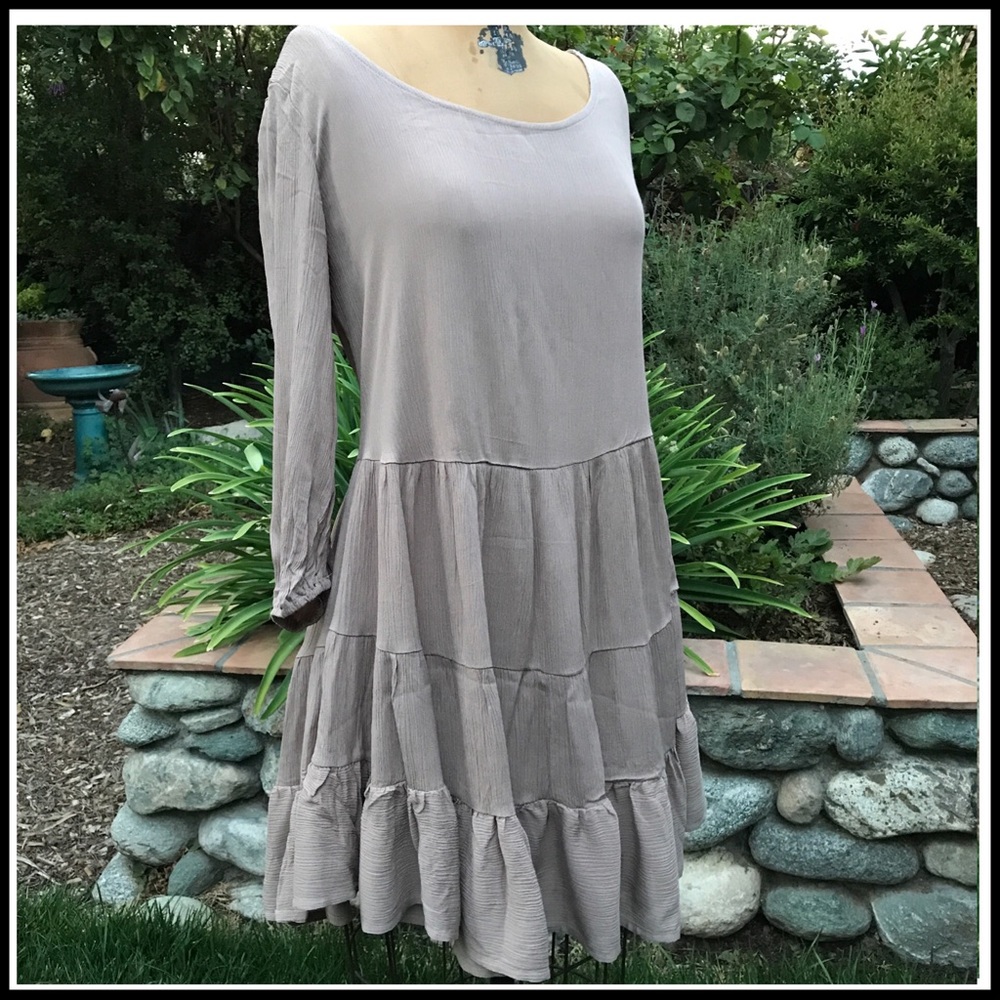 Back Lace-up Dress - Picture 5 of 8