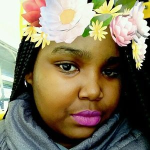 Meet your Posher, Kelli