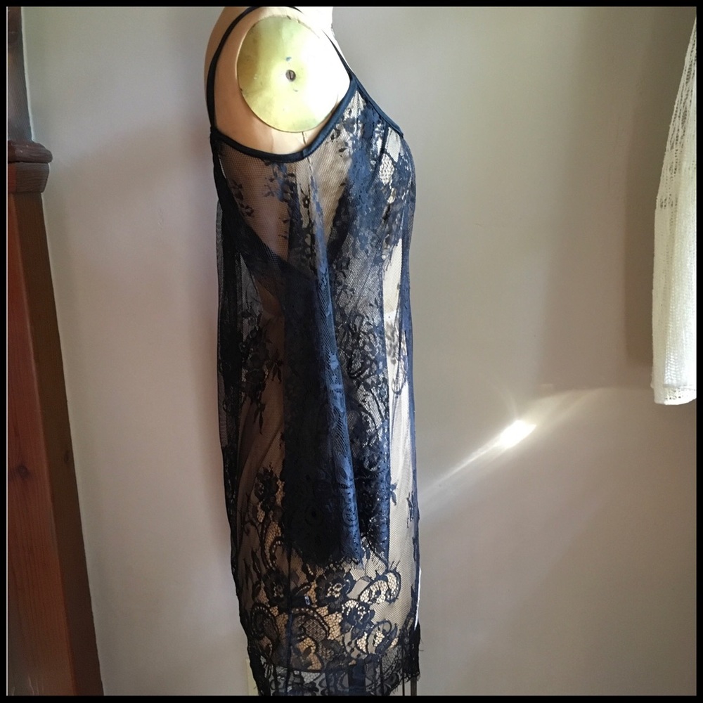 Feeling Lacie Black - Picture 5 of 8