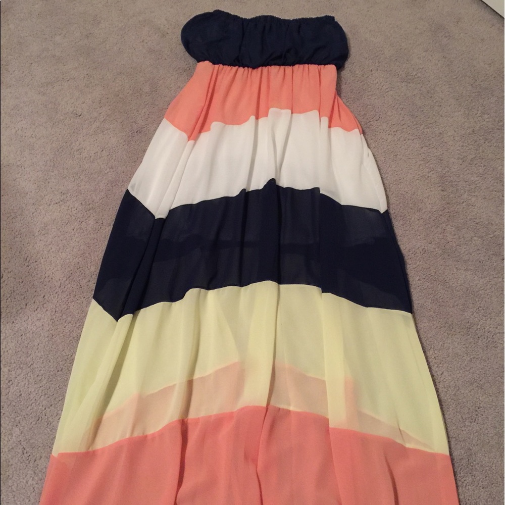 Maxi dress