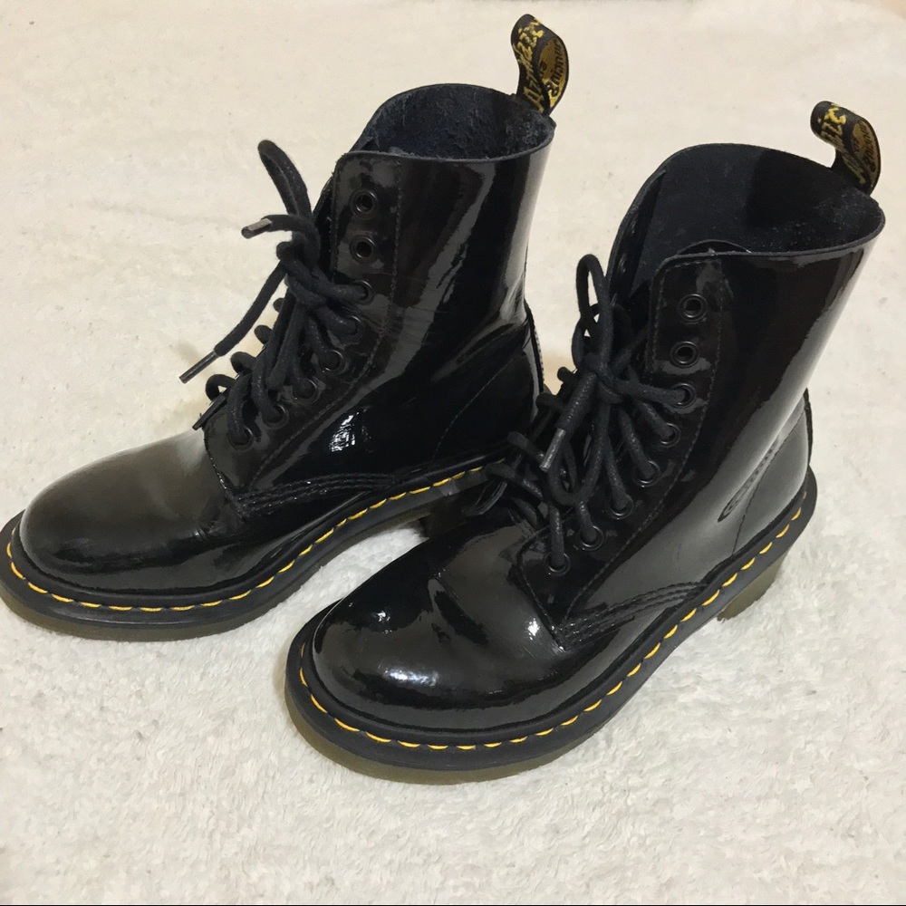 ✖️SOLD✖️ Dr. Doc Martens Clemency Black Leather