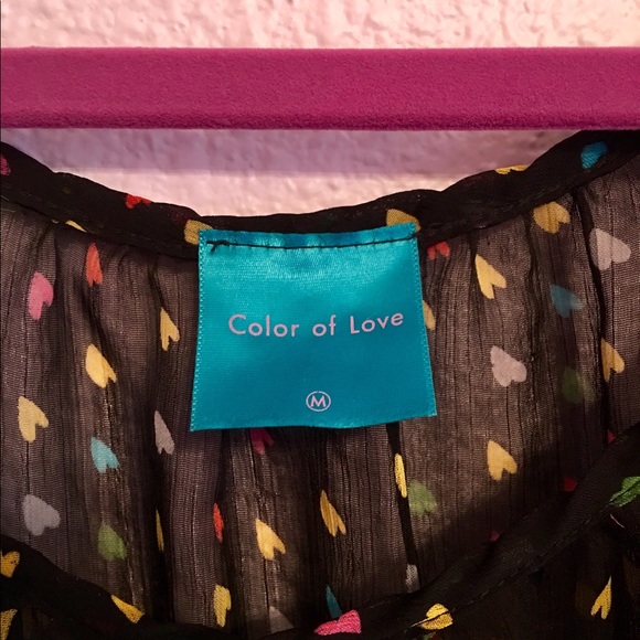 !!!SALE!!! Adorable Sheer Top w/Hearts - Picture 2 of 3