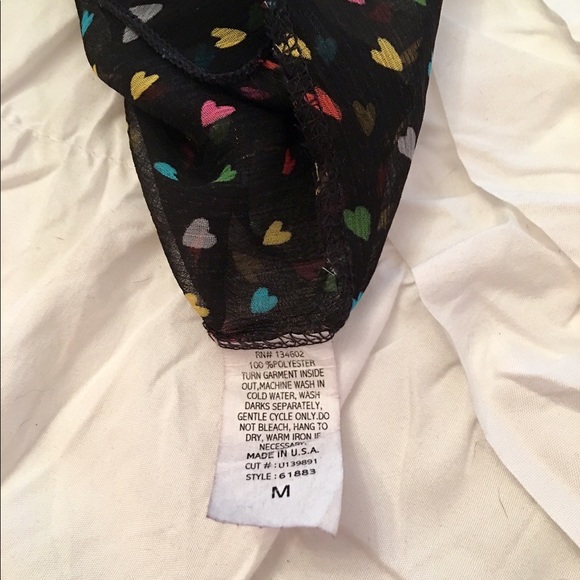 !!!SALE!!! Adorable Sheer Top w/Hearts - Picture 3 of 3
