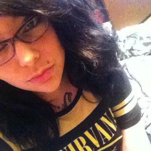 Meet your Posher, Victoria