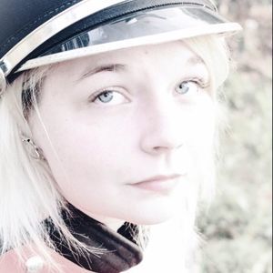 Meet your Posher, Jade