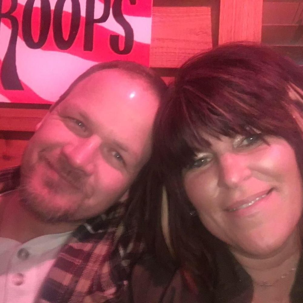 Meet your Posher, Adamsheli