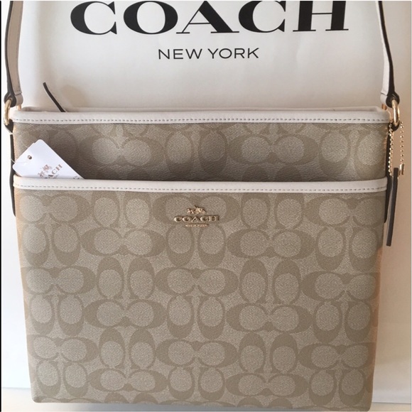 Coach Handbags - 🆕COACH NEW LARGE SHOULDER/CROSSBODY  💯 AUTHENTIC