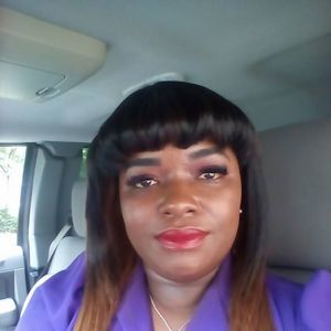 Meet your Posher, Alanda