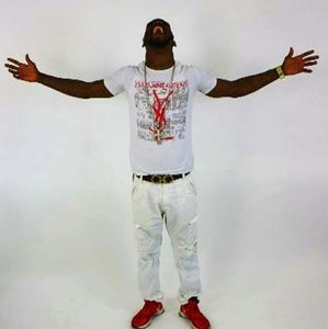 Meet your Posher, Travis