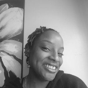 Meet your Posher, Candace