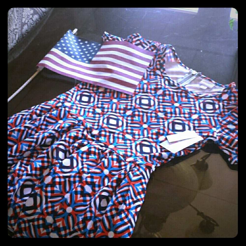 LuLaRoe Amelia  Americana