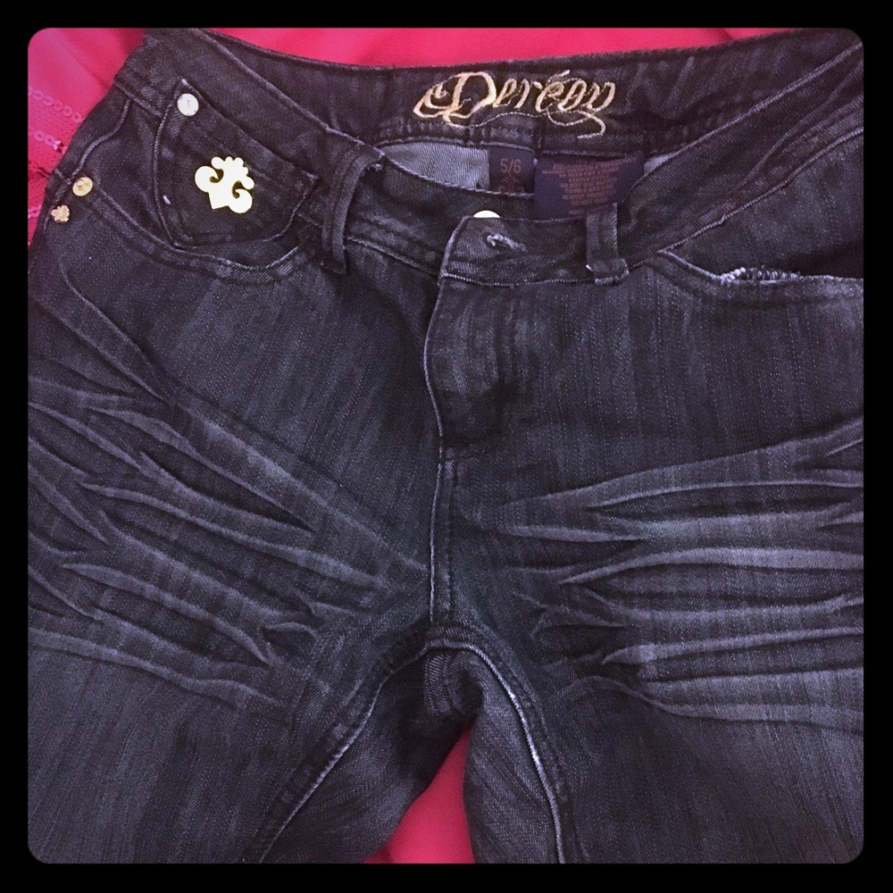 Dereon jeans