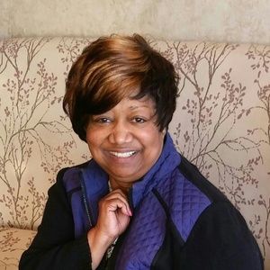 Meet your Posher, Freda