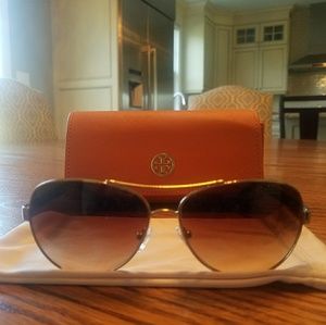 Tory burch sunglasses